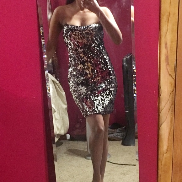 Arden B: Sequin mini dress - Picture 5 of 5